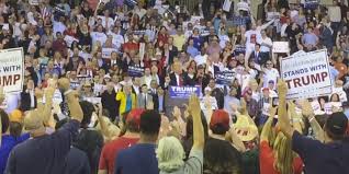 trump-crowd